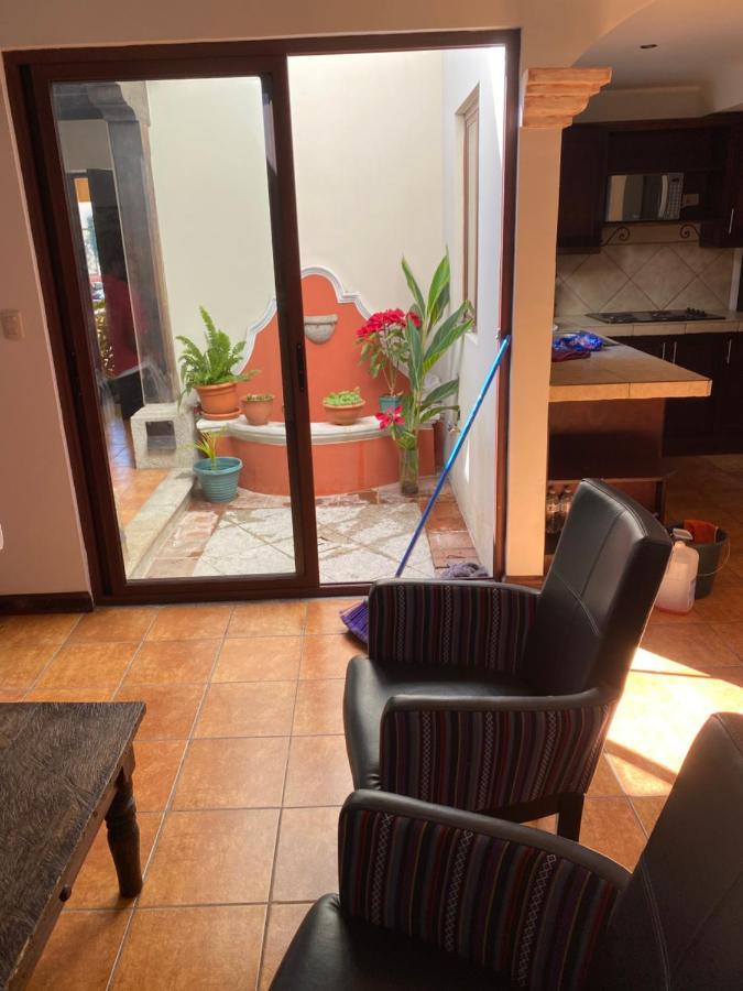 Suite Don Pedro: Hermoso Loft Con Parqueo Gratis! Antigua Εξωτερικό φωτογραφία